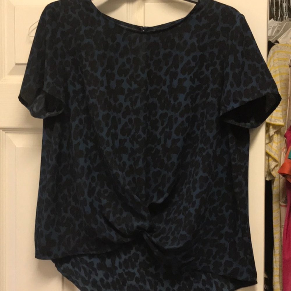 Banana Republic medium